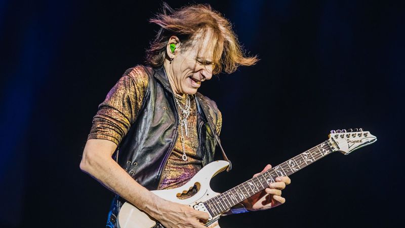 Harga Tiket Konser Steve Vai Di Jakarta Dan Meet And Greet Era Id