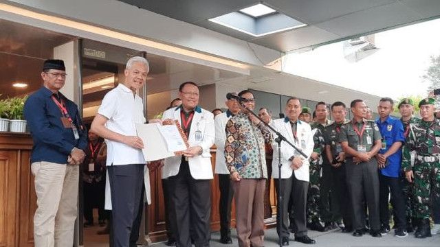 Jalani Pemeriksaan Kesehatan Sembilan Jam Ganjar Mahfud Tes Tht Hingga