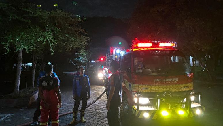 Penyebab Kubah Masjid Agung Raya Lombok Tengah Terbakar