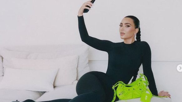 Resmi Jadikan Kim Kardashian Model Terbaru, Balenciaga Hapus Semua Foto Lama di Instagram