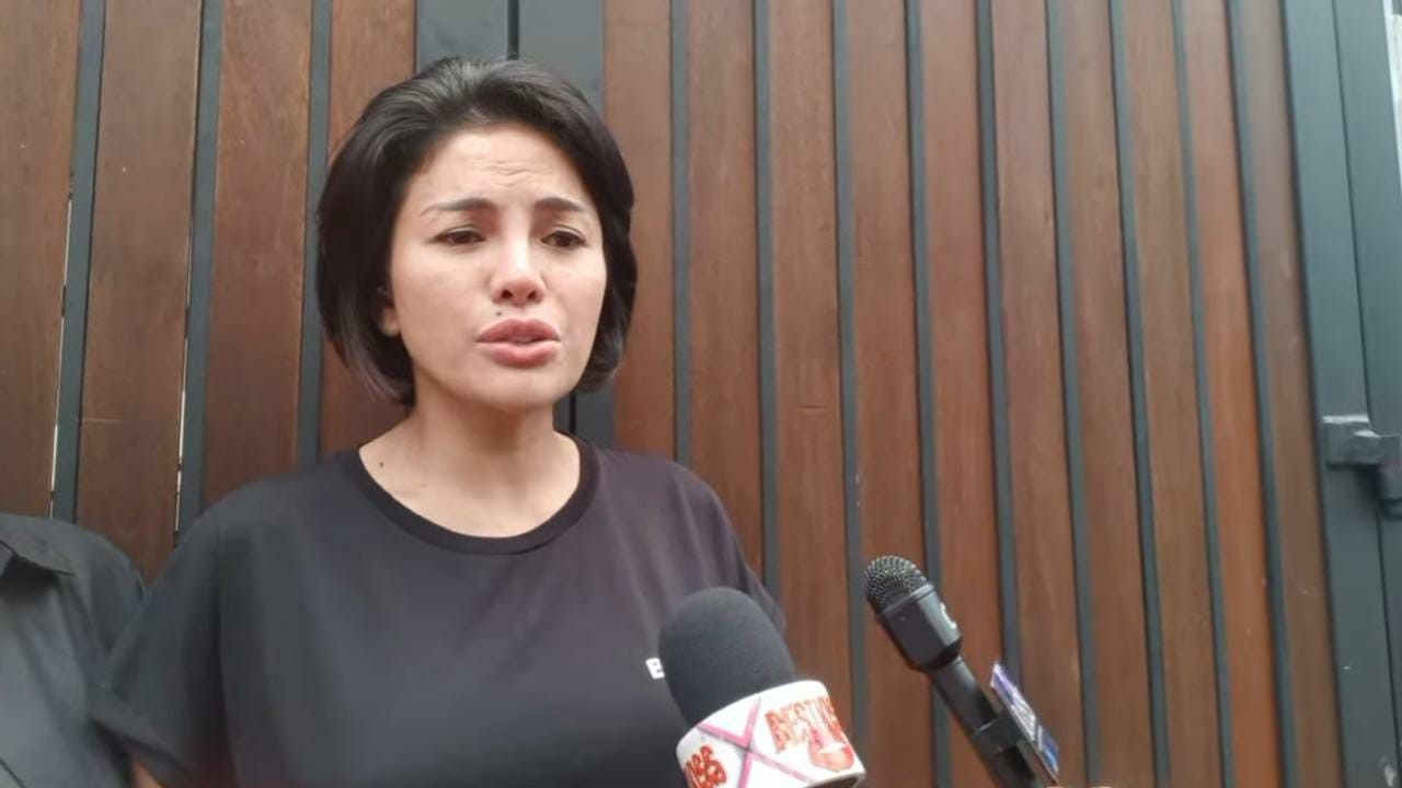 Rumahnya Didatangi Polisi Jam 3 Pagi Hingga Dijemput Paksa, Nikita Mirzani Akui Anaknya Trauma: Di Keramaian Langsung Menghindar