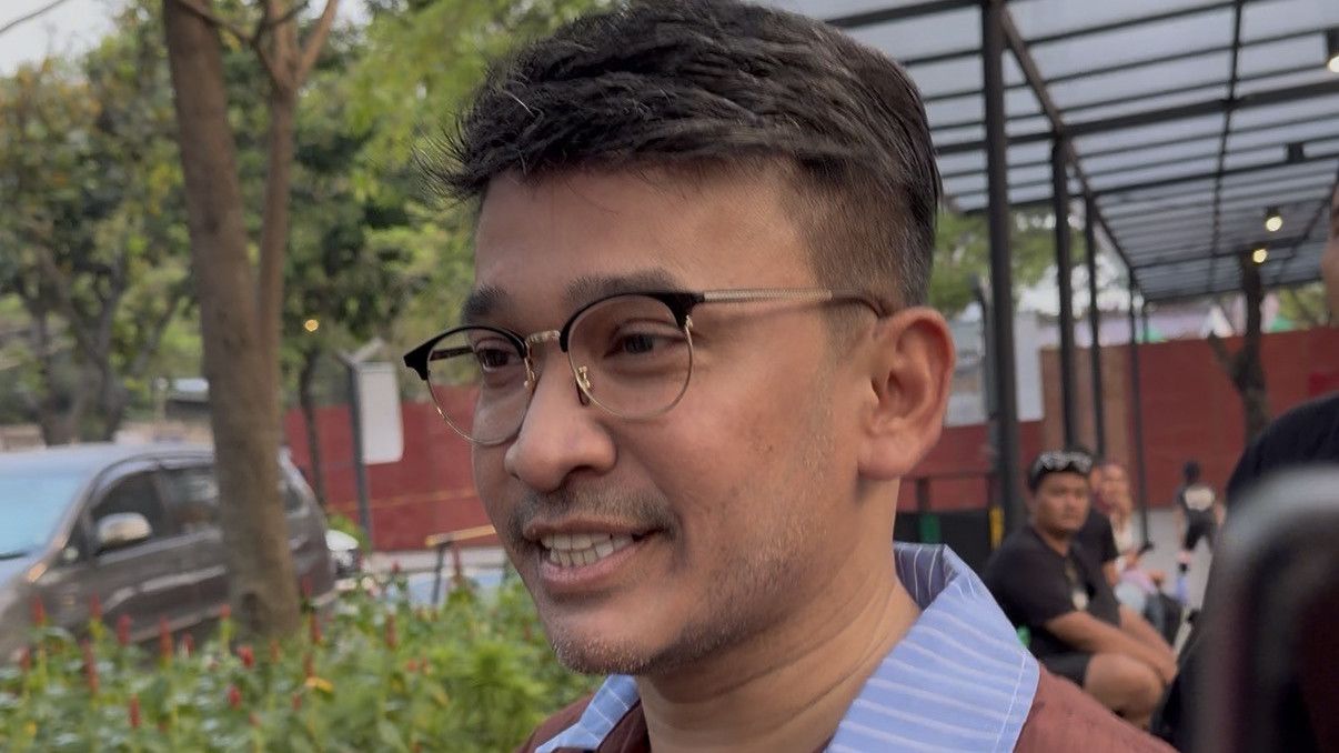 Betrand Peto Tampil Bareng Musisi Timur, Ruben Onsu Beri Dukungan: Tanpa Diminta Saya Datang