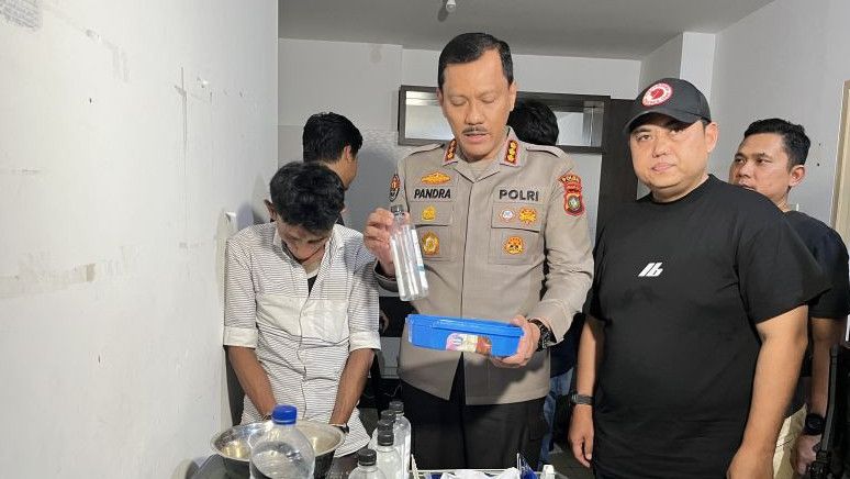 Polda Kepri Gerebek Pabrik Sabu di Apartemen Batam, 3 Orang pelaku Berhasil Diamankan