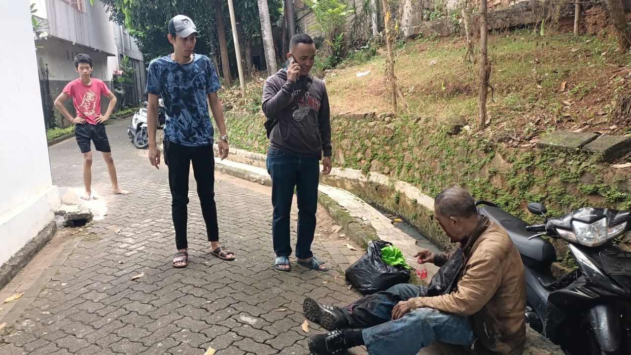 Jambret Nyungsep ke Selokan Usai Curi Tas Seorang Nenek di Tangsel