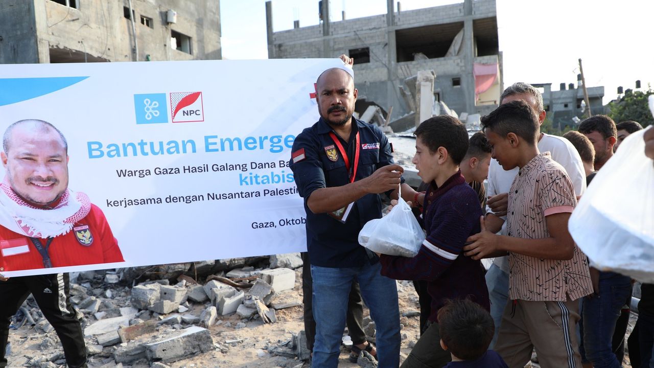 Pemerintah Evakuasi Keluarga Bang Onim yang Suka Bagi Kabar Gaza hingga Viral di Twitter