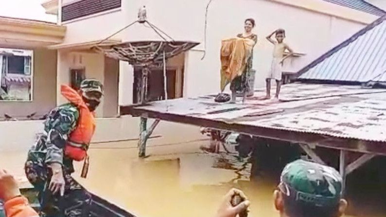 Penampakan Banjir di Banjar Kalsel Setinggi 2 Meter