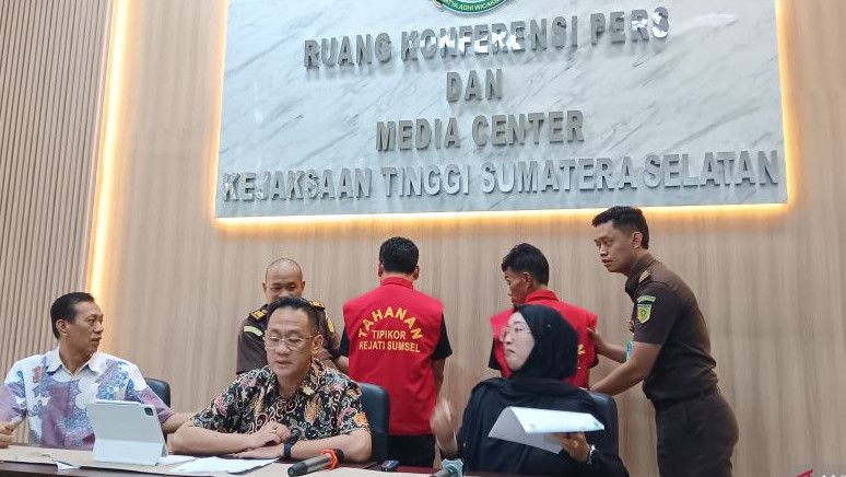 Dari 22 Orang Kena OTT Lahat Sumsel, 2 Orang Jadi Tersangka