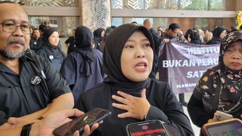 ASN Neni Herlina Dipecat Secara Verbal oleh Menteri Satryo, Ini Penjelasan Sekjen Kemdiktisaintek