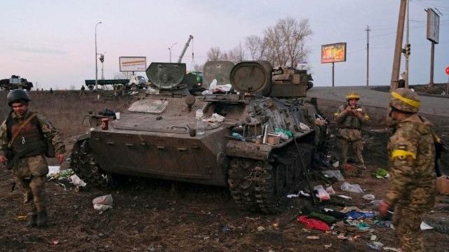 Rusia Serang Ukraina, Bagaimana Nasib WNI di Kiev? Kemlu: Segera Kami Evakuasi