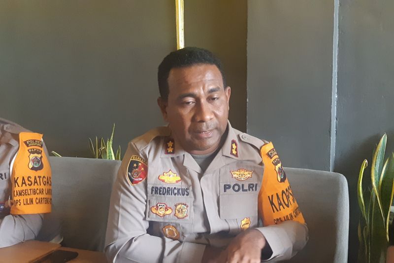 Empat Warga Terkena Peluru Nyasar Saat Polisi Bubarkan Pendukung Lukas Enembe