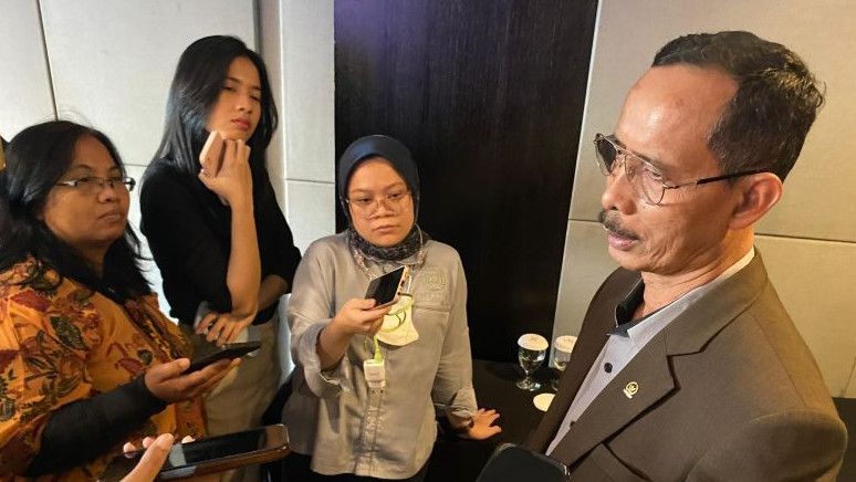 KY Jatuhkan Sanksi Pemberhentian dengan Hak Pensiun Kepada 3 Hakim PN Surabaya yang Vonis Bebas Ronald Tanur