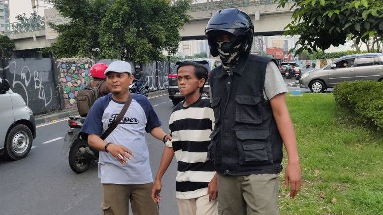 400 Gelandangan Masih Berkeliaran di Jakbar, Pengawasan Pemkot Lemah?