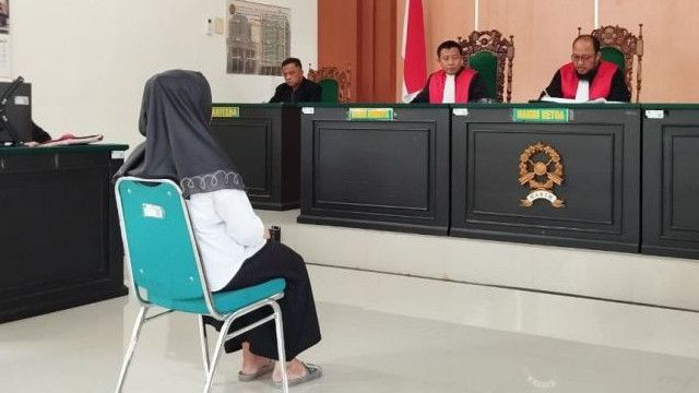 Perempuan di Pacitan Terancam Mati Usai Bunuh Anak Kecil Pakai Kopi Sianida