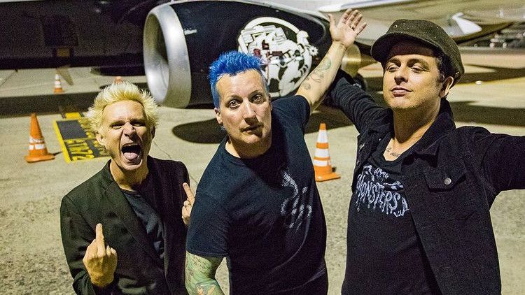 Konflik Rusia-Ukraina Memanas, Green Day Putuskan Batalkan Konser di Moskow