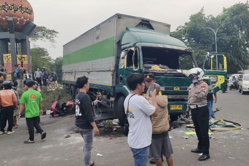 Polisi Tetapkan Sopir Truk ugal-ugalan yang Positif Narkoba di Tangerang Sebagai Tersangka