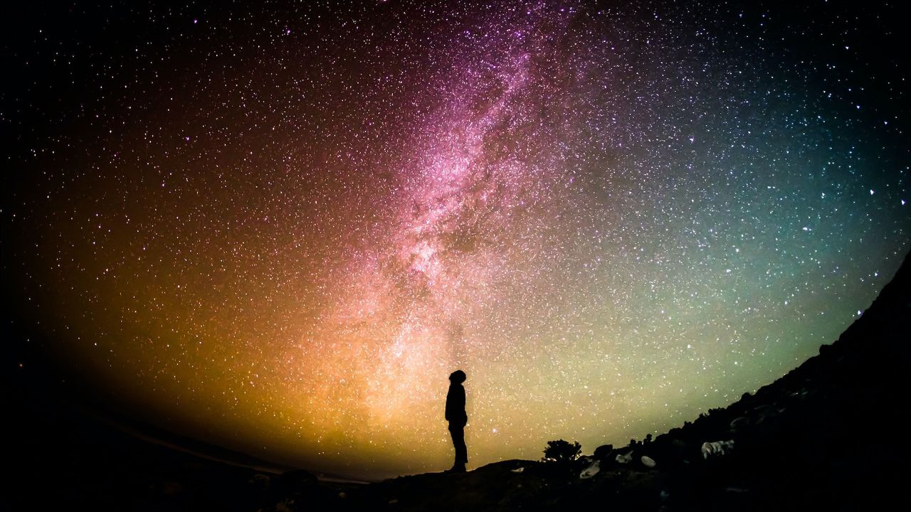 Fenomena Astronomi September 2023 dan Waktu Terbaik untuk Memotret Langit