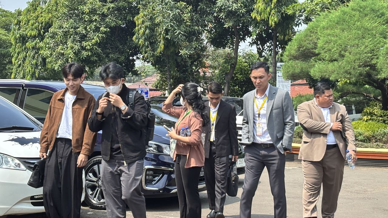 Hadir Sidang Mediasi, Na Daehoon Irit Bicara: Maaf