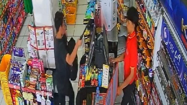 Pelajar Viral Bermodal Parang yang Rampok Minimarket di Cianjur Kini Ditangkap
