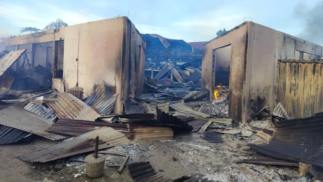 3 Ruangan di Universitas Satya Wiyata Mandala di Papua Terbakar