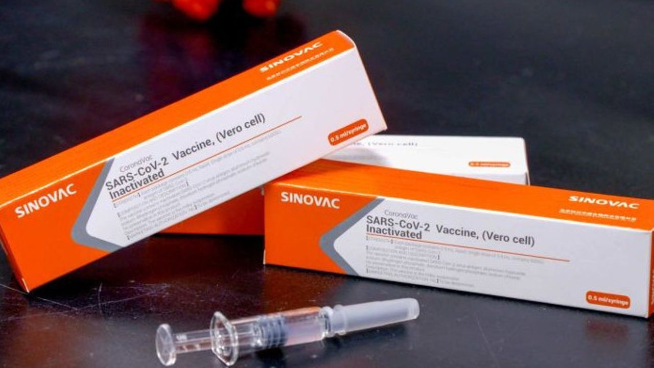 Tagar Tolak Vaksin Sinovac Viral, Warga yang Menolak Vaksinasi Terancam Pidana