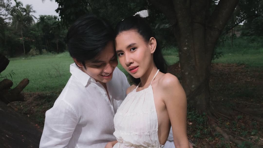 Angga Yunanda dan Shenina Cinnamon Dapat Kado Spesial Setahun Menikah: Hi Bayi!