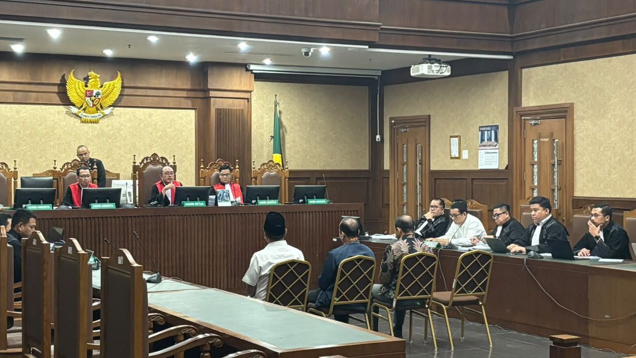 Sidang Tipikor Bea Cukai, Ahmad Dedi Bantah Minta Uang dan Klaim Bukan Staf Khusus BIN