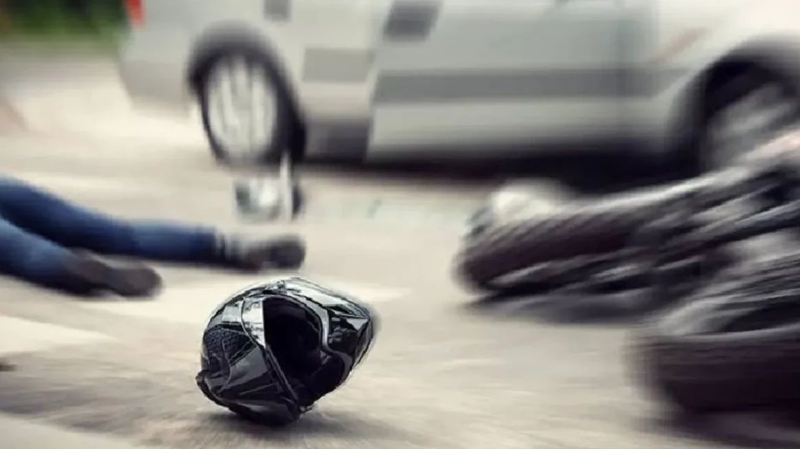 Pemotor Tewas Terlindas Bus TransJakarta di Jaktim