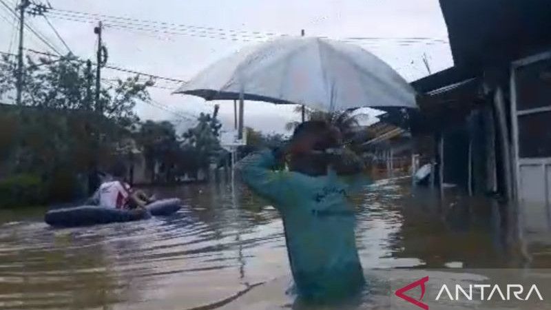 Banjir dan Longsor Landa Tiga Daerah di Sumbar, Salah Satunya Kota Padang