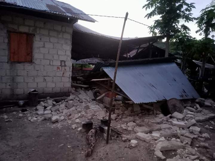 73 Rumah Rusak Akibat Gempa Maluku M7,5