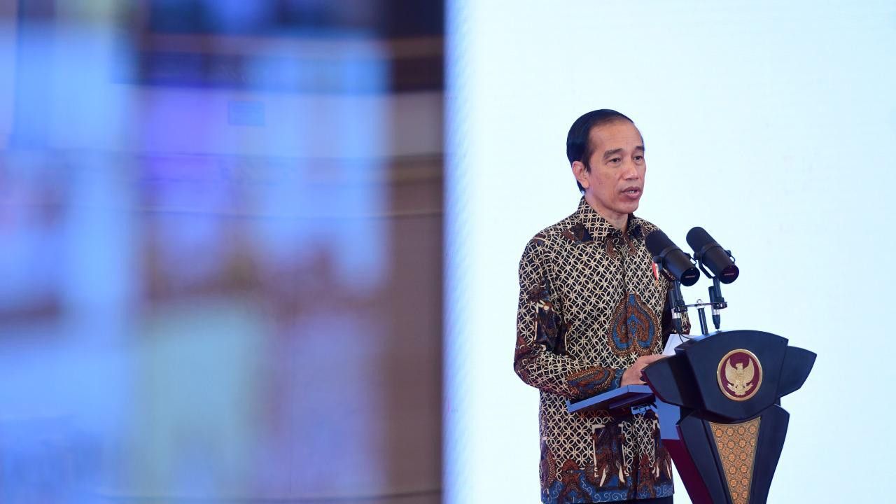 Jokowi Respons Wacana Kenaikan Harga Pertalite: Harus Diputuskan Hati-Hati