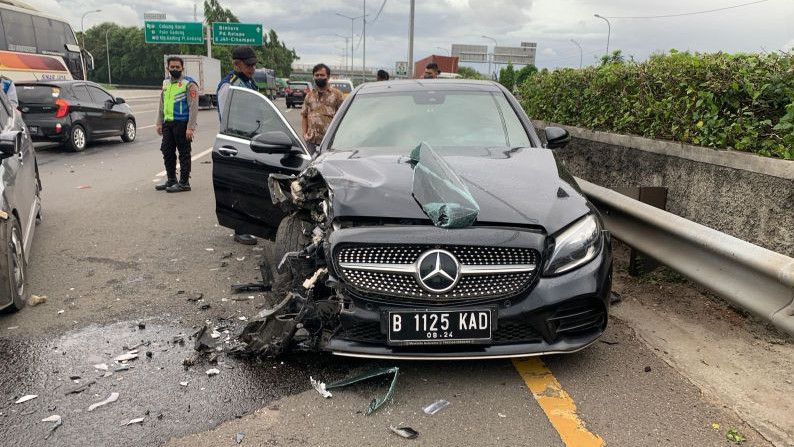 Sopir Mercy yang Lawan Arah di Tol JORR Ditetapkan Jadi Tersangka