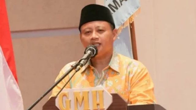 Wagub Jabar Pimpin Salat Gaib Putra Gubenur Emil di Kabupaten Bogor