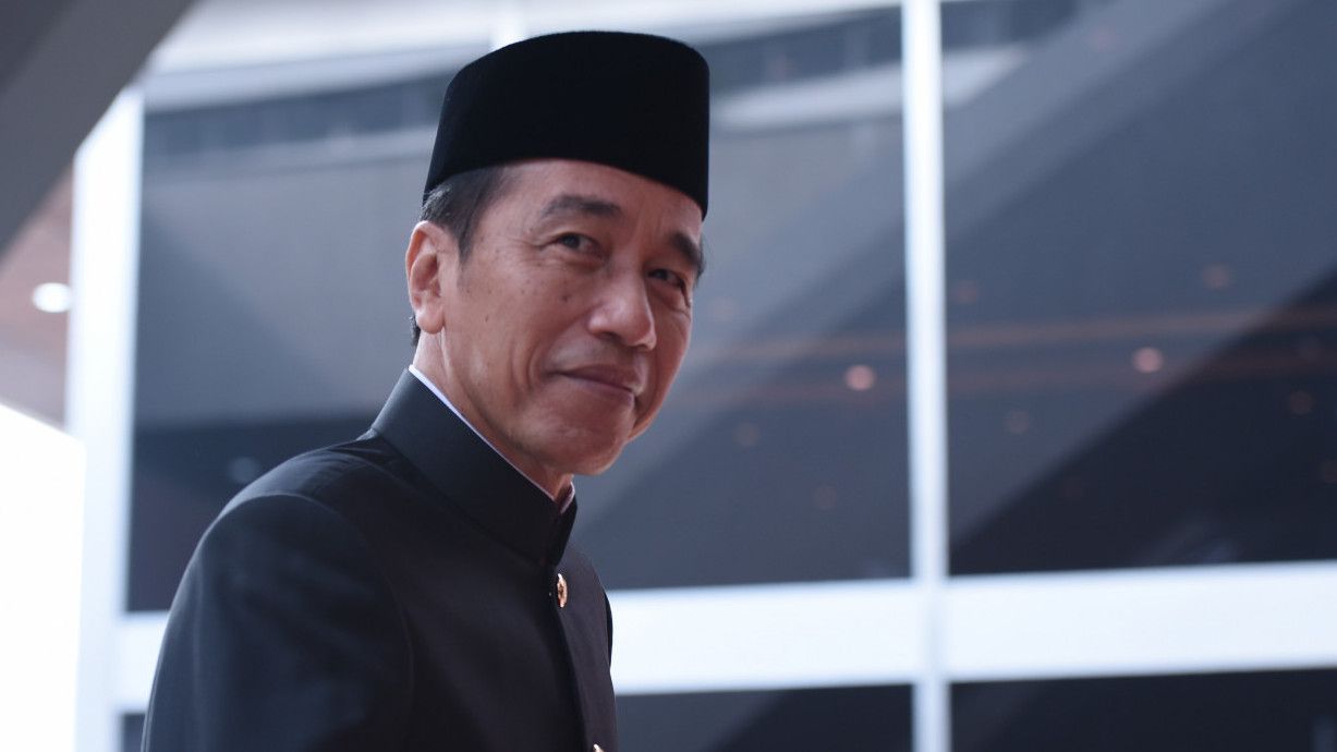 Istana Benarkan Jokowi Lewati dan Tak Salami Wapres Try Sutrisno dalam Video Viral