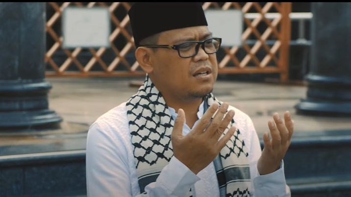 Wakil Wali Kota Depok Di-bully karena Rilis Lagu Religi Saat Pandemi, Netizen: Pak Warga Butuh Makan, Bukan Lagu!