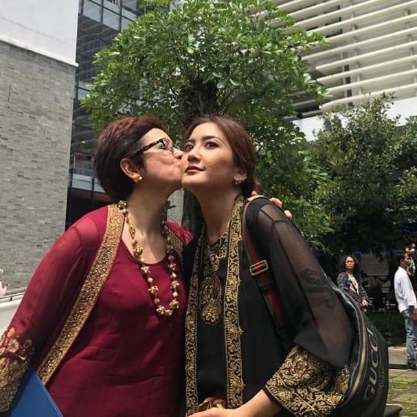 Potret Nurul Arifin dan Maura Magnalia (instagram/na_nurularifin)