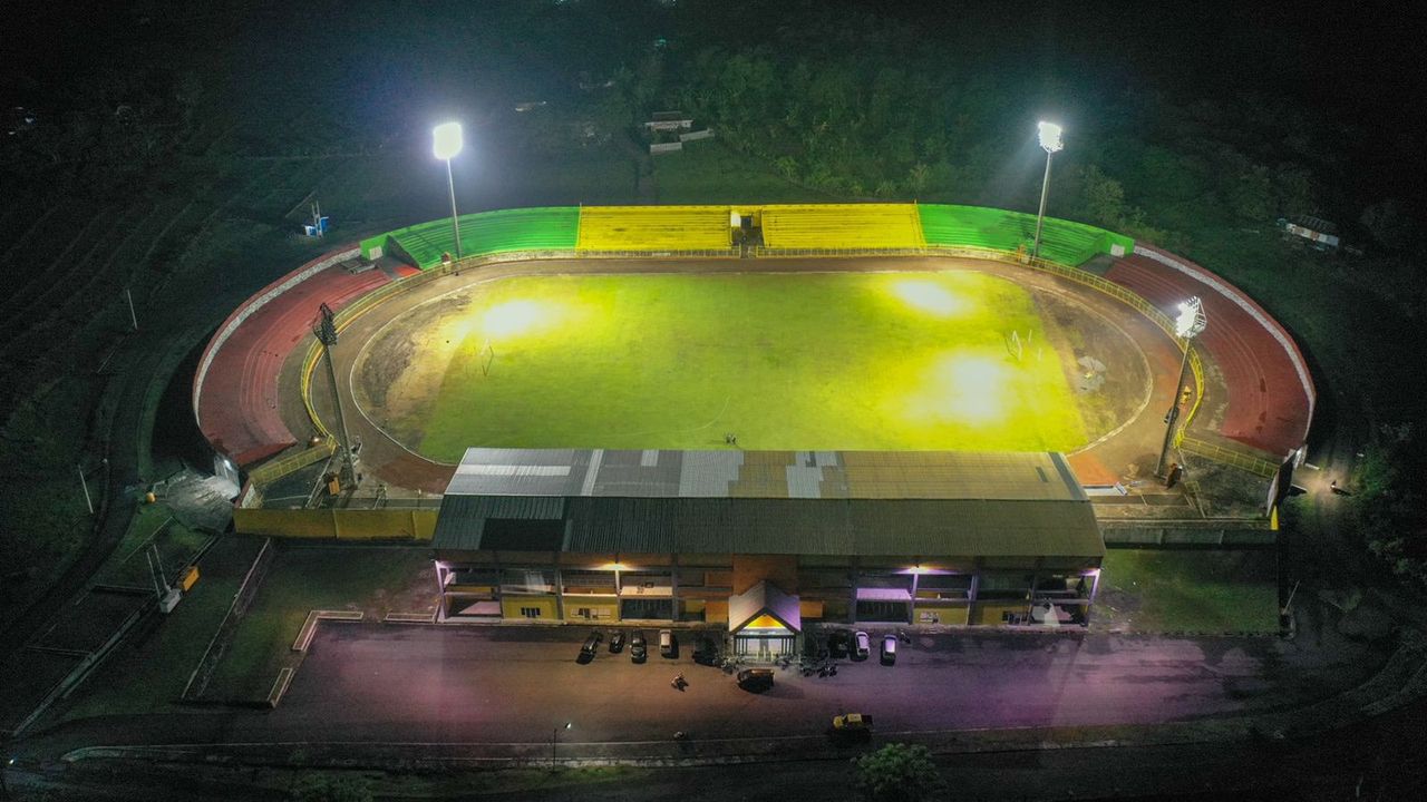Suporter PSM Makassar Susah Salat dan Buang Air Kecil di Stadion Parepare, Kasihan