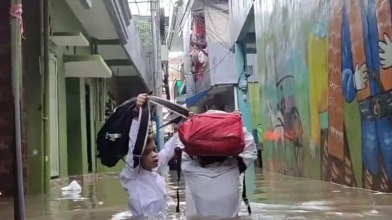 Pagi Ini, 20 RT di DKI Jakarta Masih Terendam Banjir