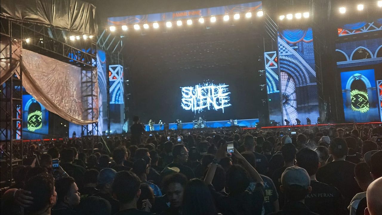 Teriakan Vokalis Baru Suicide Silence Sukses Gemparkan Hammersonic 2024