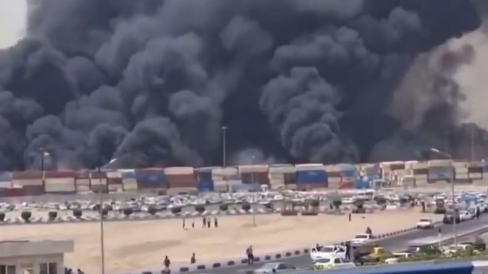 Ledakan Dahsyat di Pelabuhan Iran Tewaskan 8 Orang, 750 Lainnya Terluka