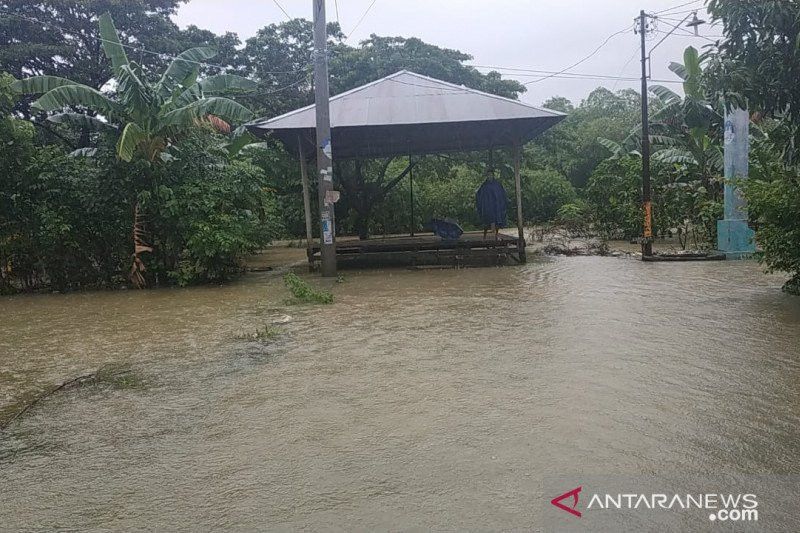 2 Hari Diguyur Hujan Lebat, Beberapa Wilayah di Makassar Terendam Banjir
