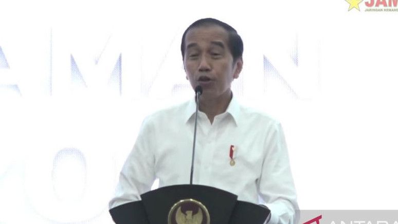 Jokowi ke Relawan soal Pemilu 2024: Ojo Kesusu, Kerja Dulu untuk Ekonomi Negara, Atraksi Politik Belum Selesai