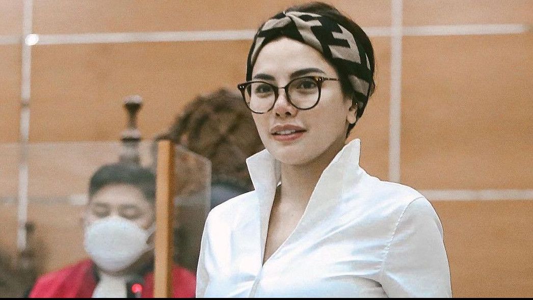 Nikita Mirzani Diperiksa Terkait Laporannya Terhadap Vadel Badjideh soal Dugaan Aborsi Paksa Hari Ini