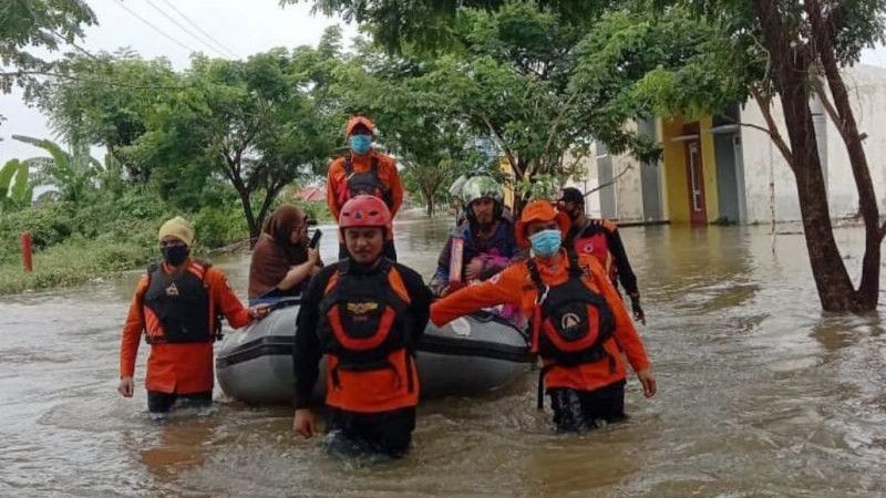 Bencana Landa Beberapa Daerah di Sulsel, Longsor hingga Mayat Mengapung di Banjir