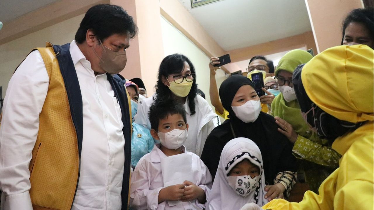 Pemerintah Prioritaskan Program Vaksinasi Anak, Menko Airlangga: Akselerasi Sekolah Tatap Muka..