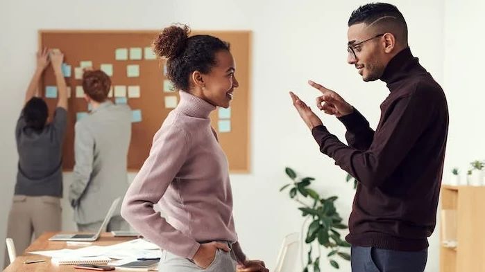 Ceramahnya Suka Tidak Diterima, 5 Zodiak yang Suka Memberikan Nasihat