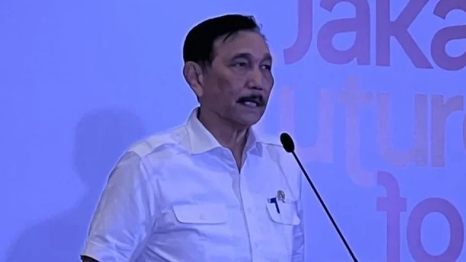 Atasi Polusi Udara, Menko Luhut Sebut Pemerintah Hitung Subsidi Bioetanol