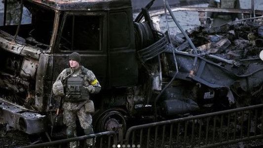 Kemenlu: WNI di Ukraina akan dievakuasi ke Polandia, Rumania