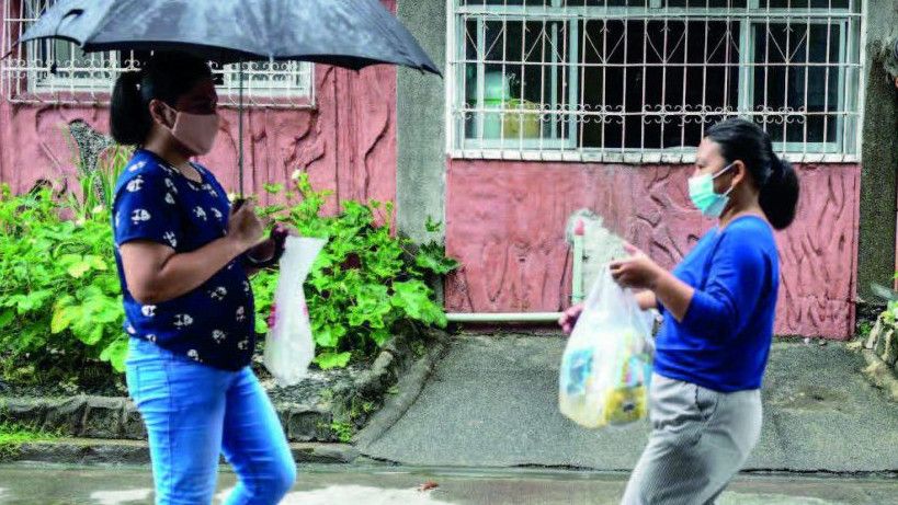Filipina Resesi, Warga Tukar Jaket Ralph Lauren dengan 6 Kg Beras