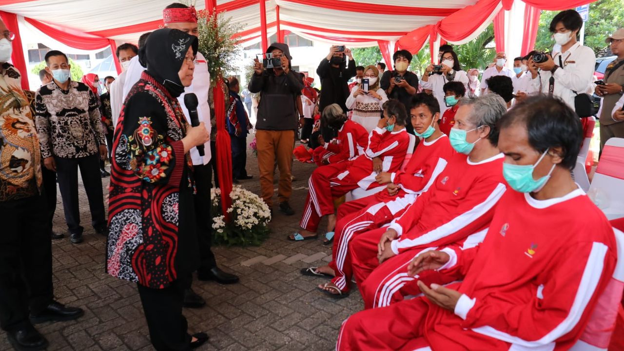 Mensos Risma Bebaskan 51 ODGJ yang Dipasung di Sejumlah Wilayah di Indonesia