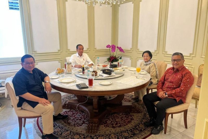 Megawati dan Presiden Jokowi Ketemu di Istana, Bahas Capres dari PDIP?